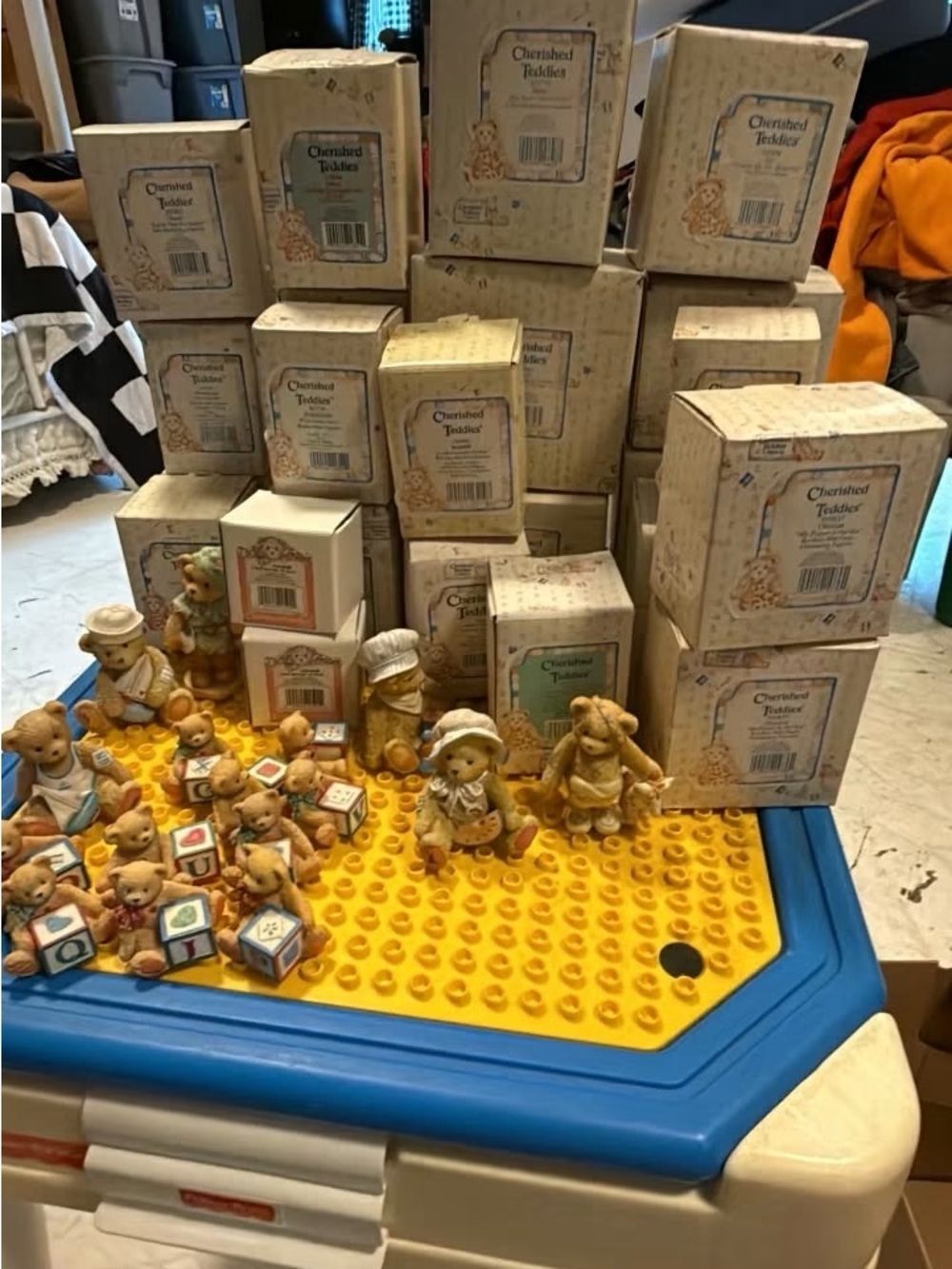 Cherished Teddies Beige and Brown Miniature Bear Figurine Collection